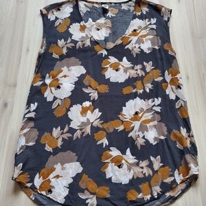 Old Navy Floral Blouse